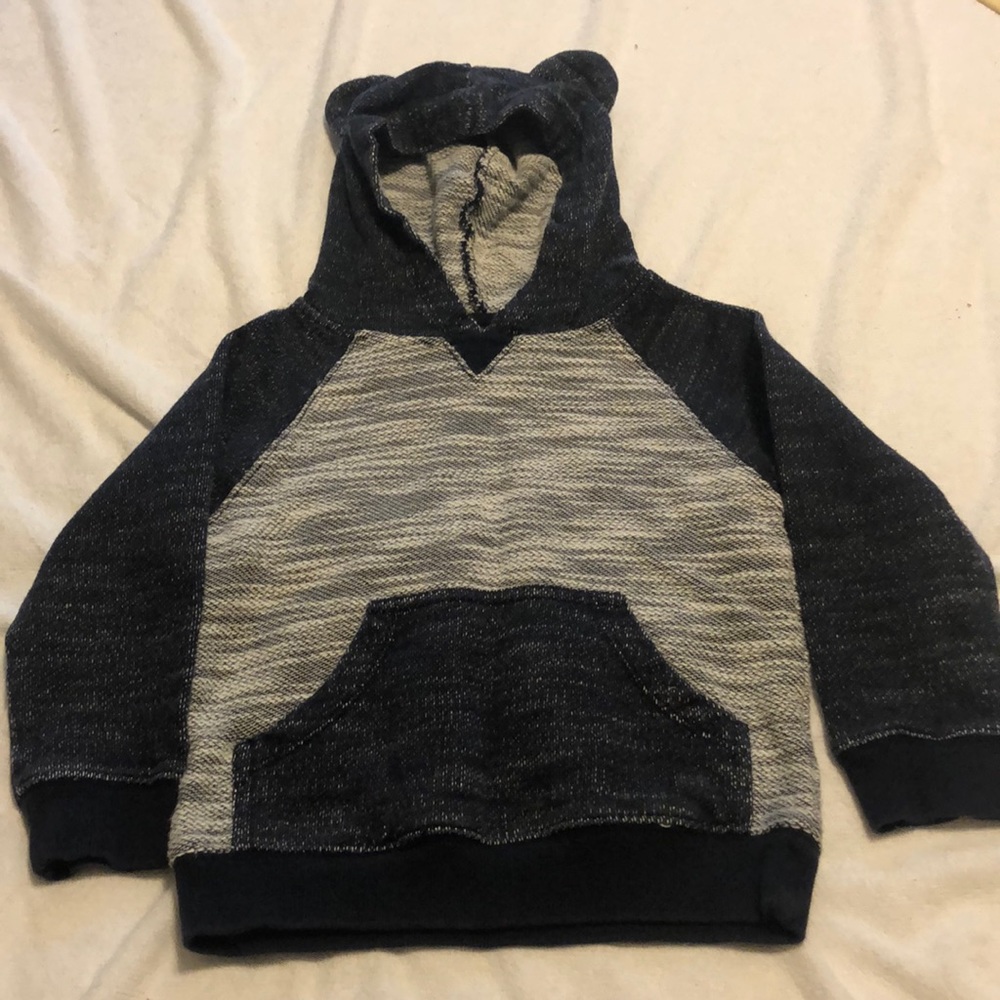 Hooded sweatshirt